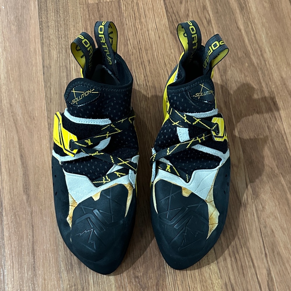 La Sportiva Solution Climbing Shoe size 43 1/2